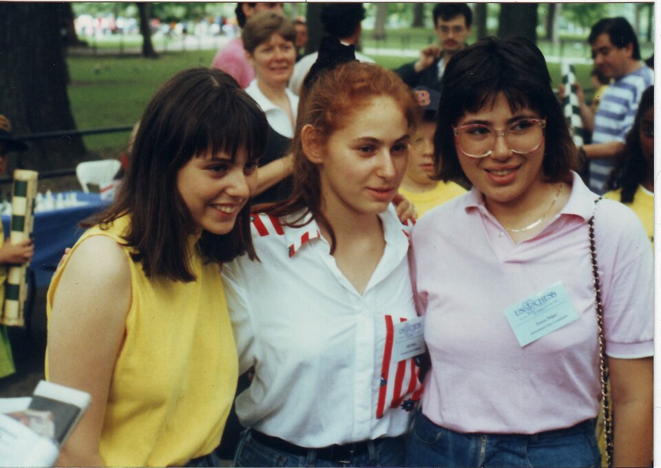 Les trois sœurs Polgár (Susan, Sofia et Judit), joueuses d'échecs hongroises.